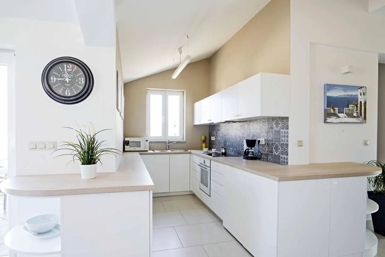 Apartment Miran مالينسكا كرواتيا