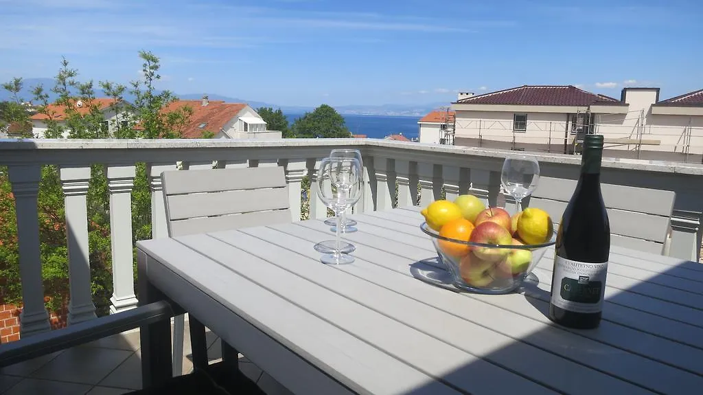 Apartment Miran Malinska