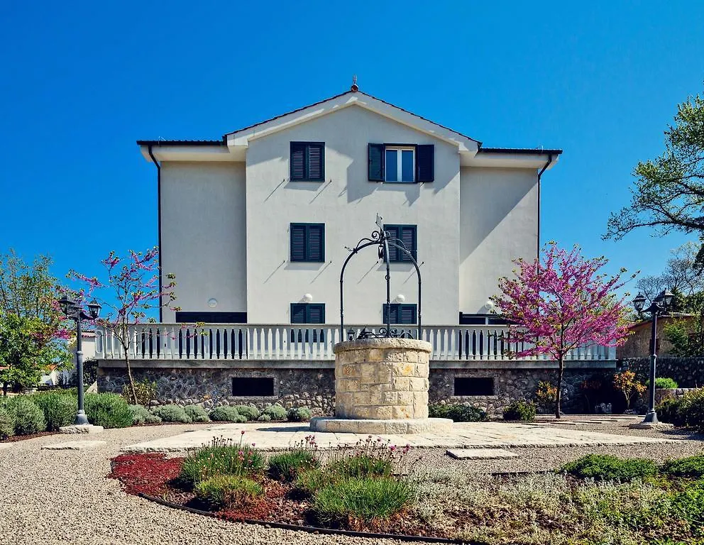 Apartment Miran Malinska