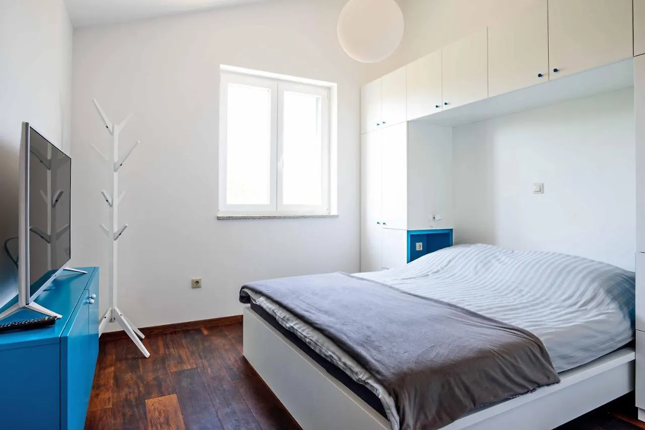 Apartment Miran Malinska